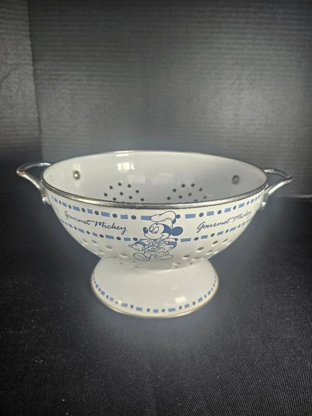 Disney Gourmet Mickey, Chef Mickey Enamel Colander Strainer Retired Rare